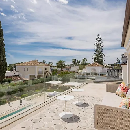 O Villa Marbella